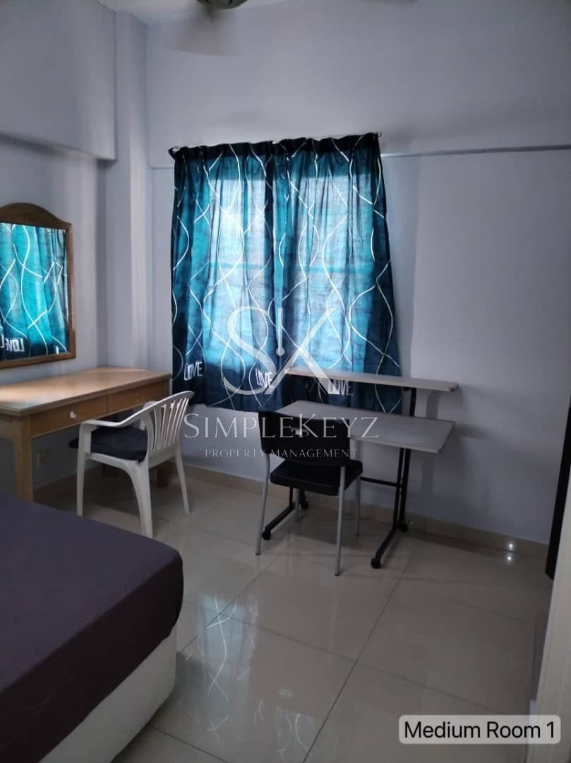 Palmville Resort Condominium , Medium Room 1 - photo 2