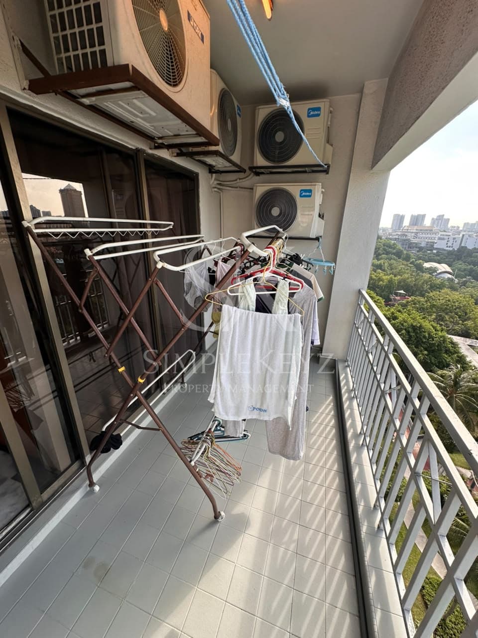 Palmville Resort Condominium , Medium Room 7 - photo 6