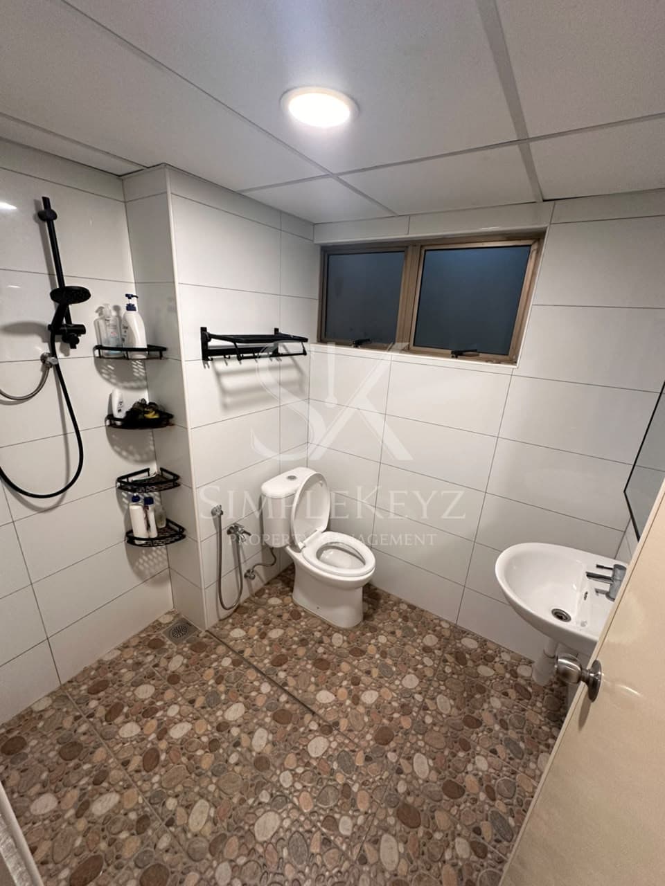 Palmville Resort Condominium , Medium Room 7 photo 4