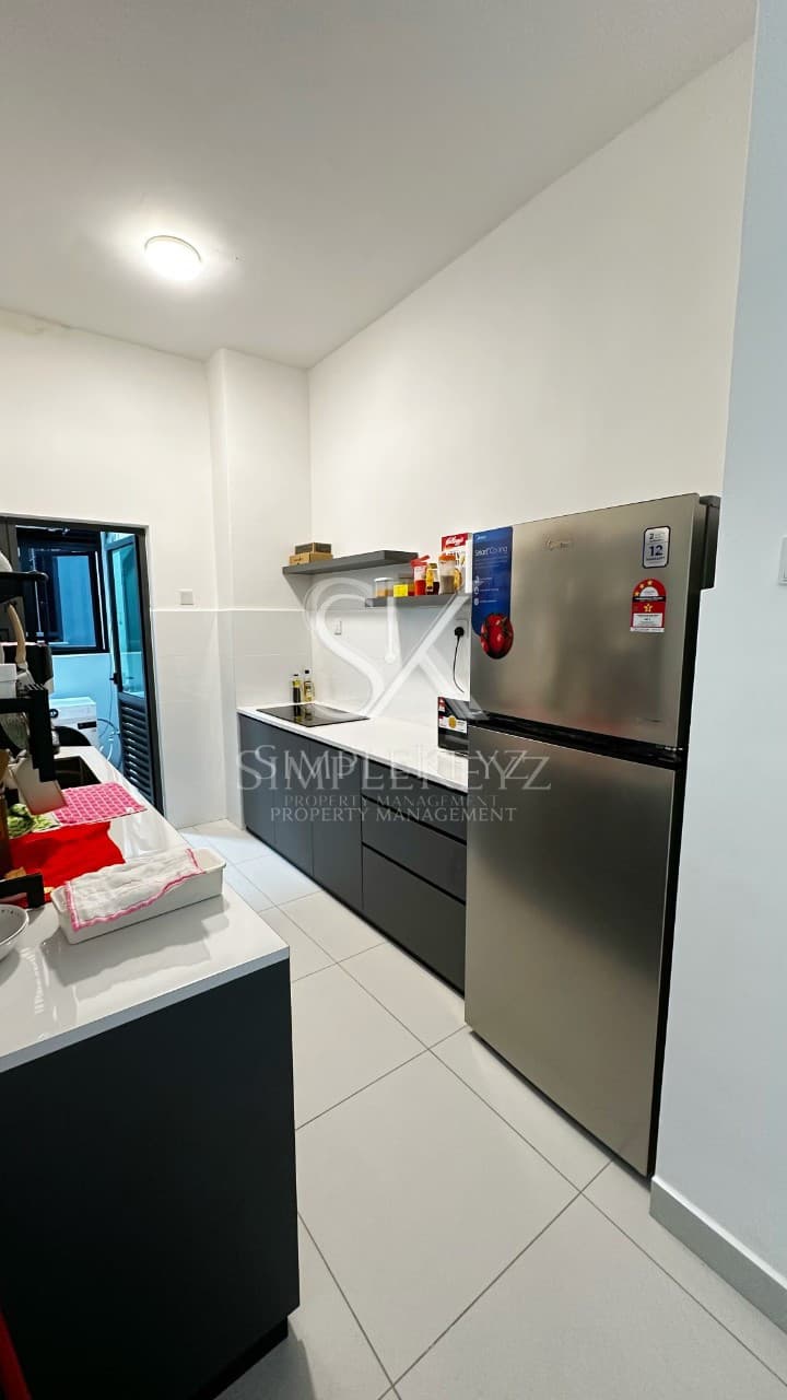 D'Seven , Medium Room - photo 6