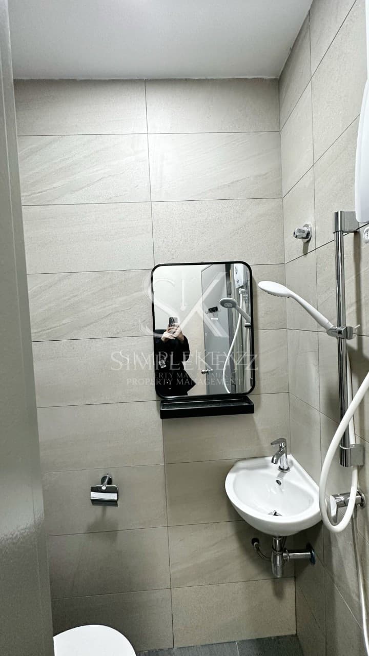 D'Seven , Medium Room photo 5